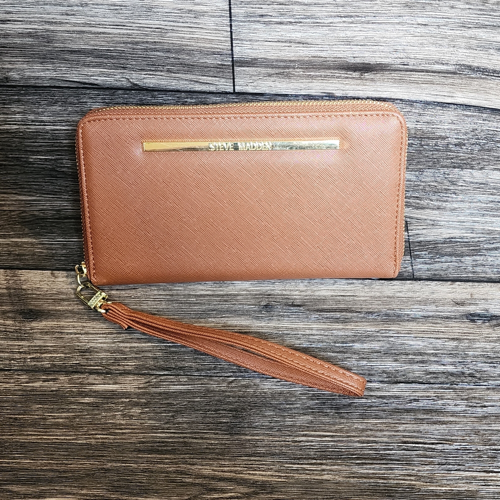 Steve Madden Brown Wristlet with Gold Accent